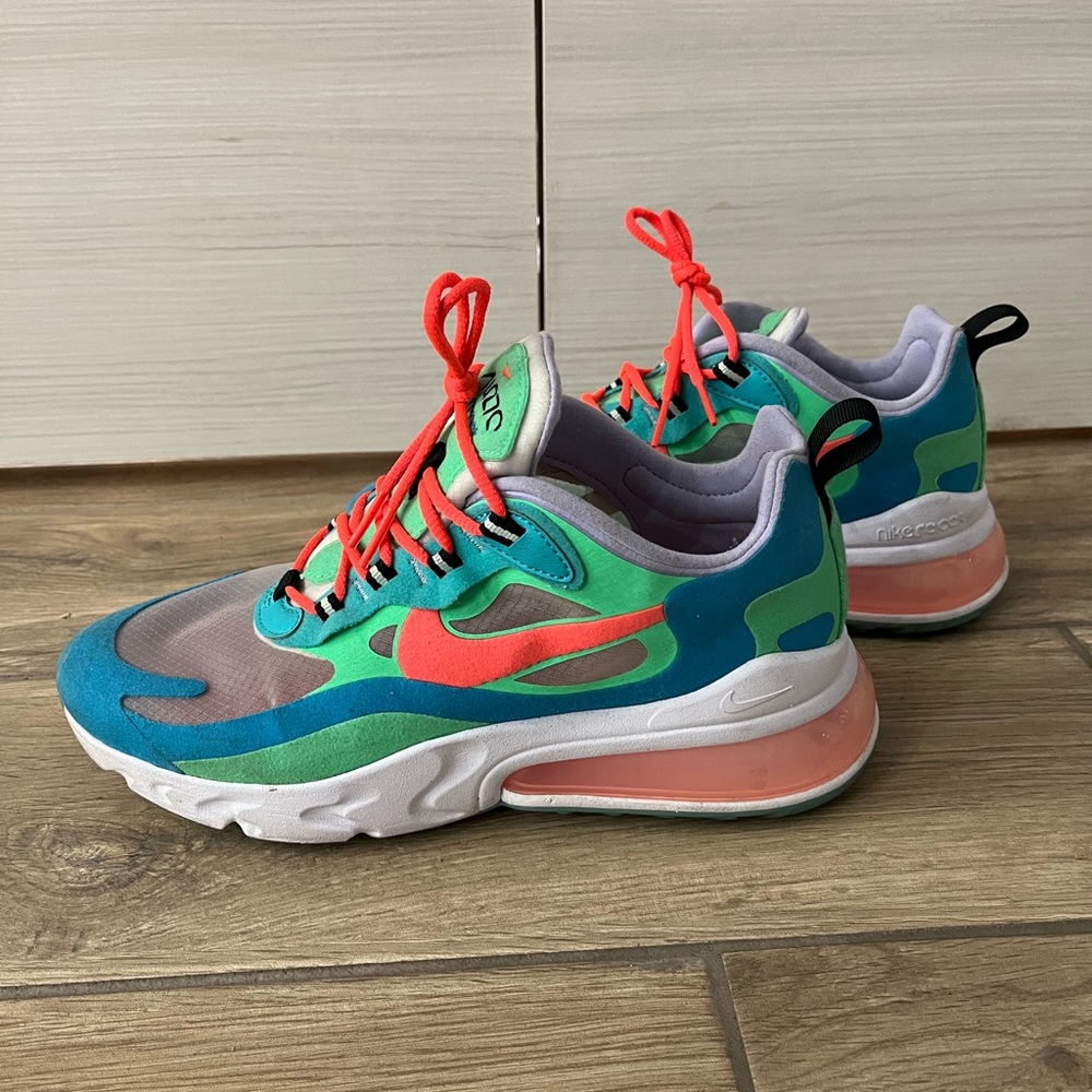 Nike 270 react